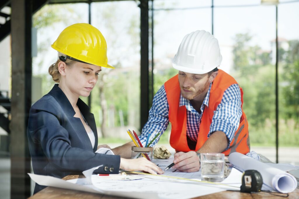 architect engineer discussion brainstorming construction concept